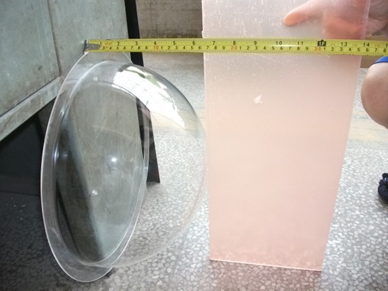 How Does the Display Stand Manufacturer Make Acrylic Balls?