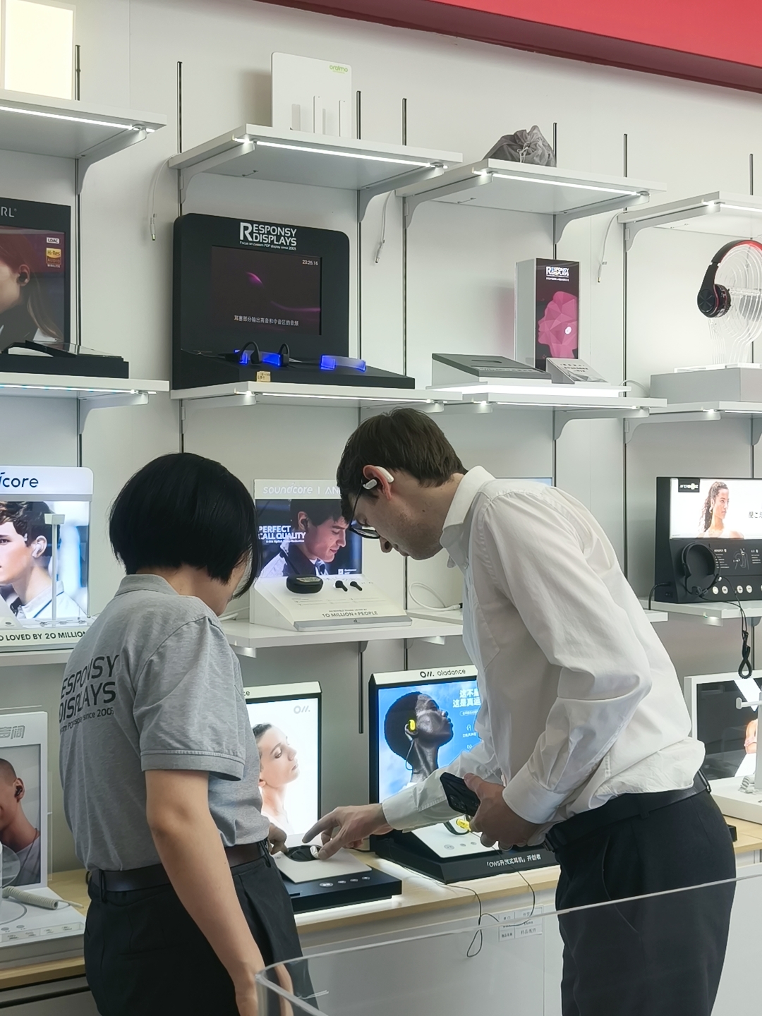 A warm welcome to our UK clients visiting Dongguan for a tour and inspection